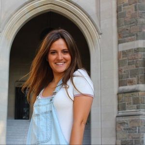 Meet your Posher, Emma